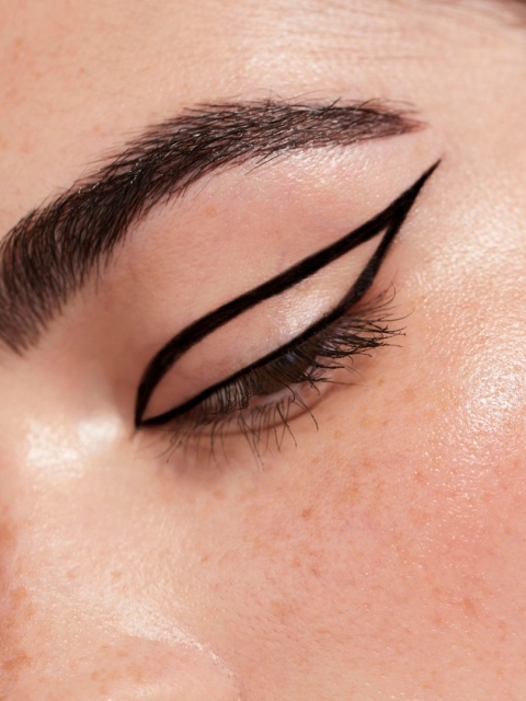 24ORE WATERPROOF EYELINER BLACK WODOODPORNY EYELINER